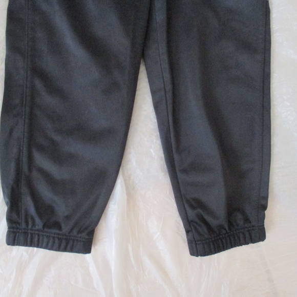 Nike Boys Tracksuit 2 Piece Black Gray 86C389-693 Brand New with Tags - Picture 4 of 8